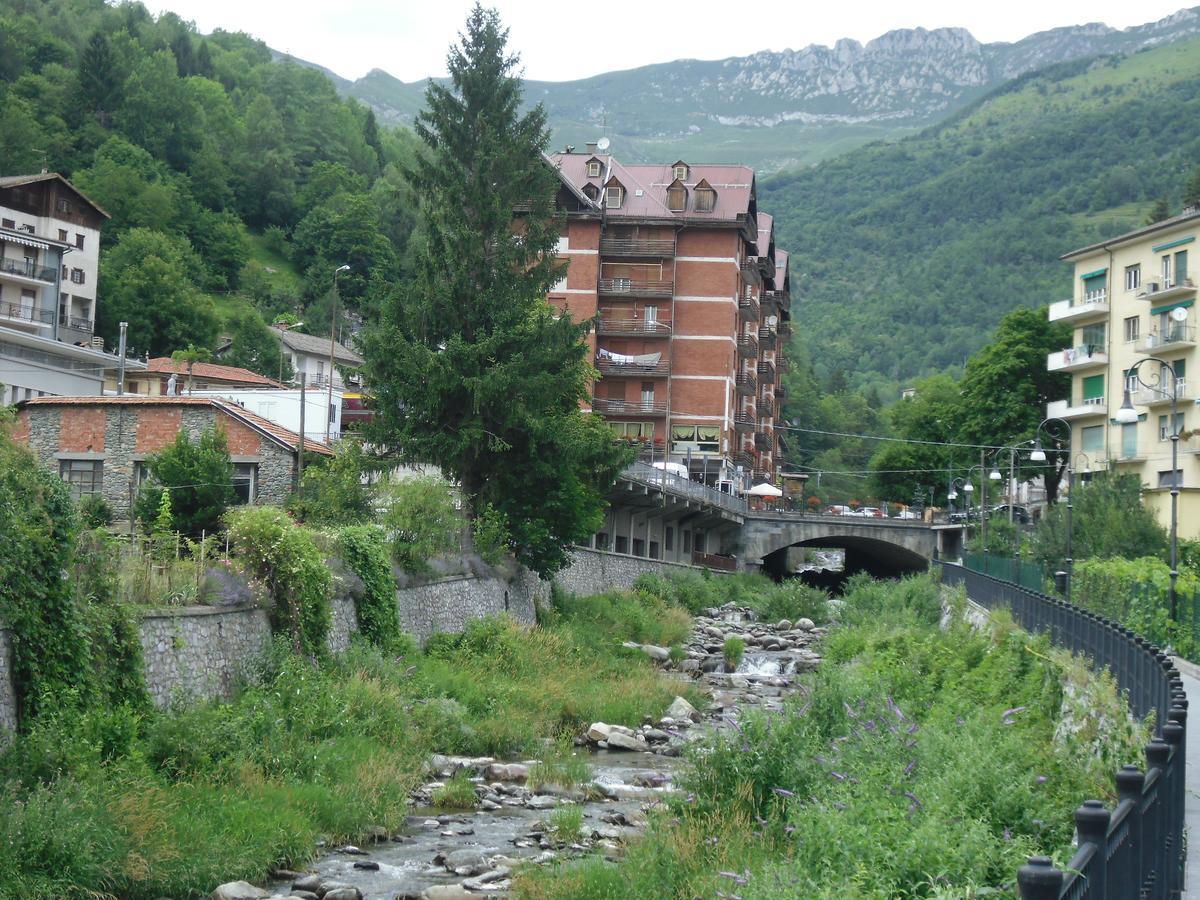 Hotel Dell' Olmo Ormea エクステリア 写真